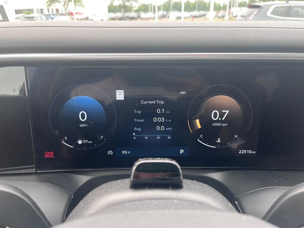 Used 2026 Hyundai Palisade SEL FWD image 11