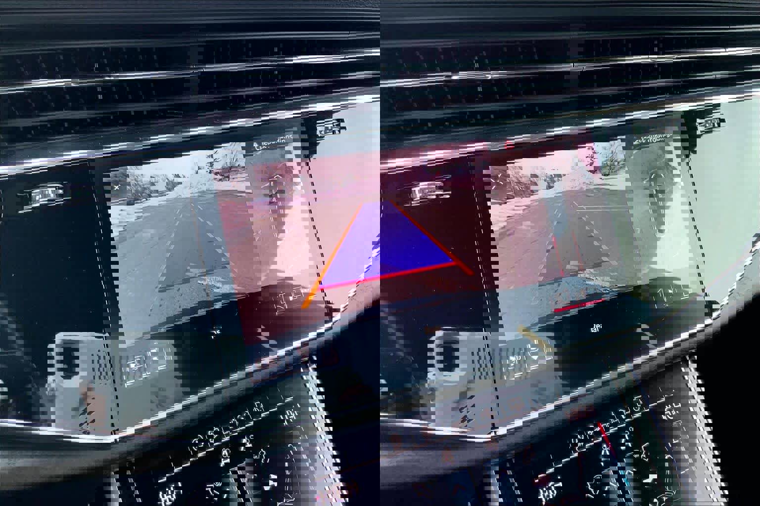 Used 2019 Audi Q8 Premium Plus image 29