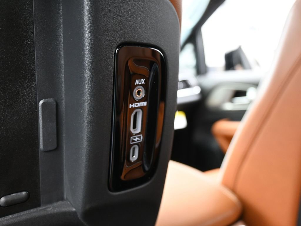 New 2026 Chrysler Pacifica Pinnacle image 34