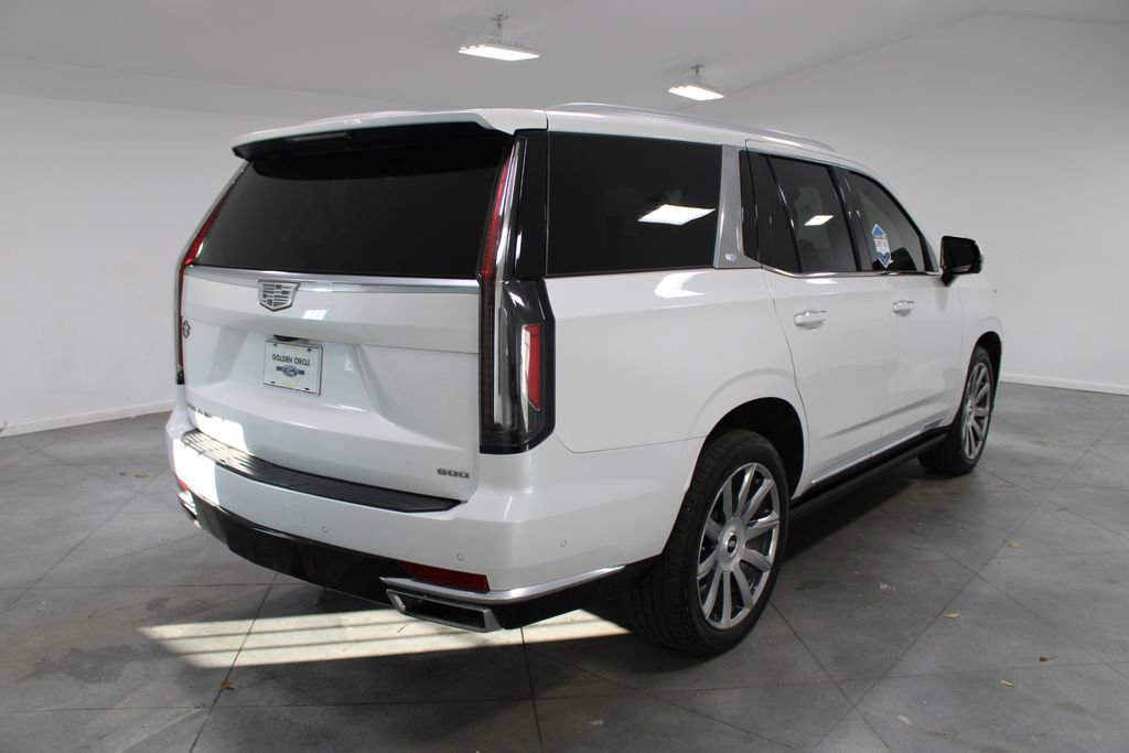 Used 2021 Cadillac Escalade Premium Luxury Platinum w/ Heavy-Duty Trailer Package image 9