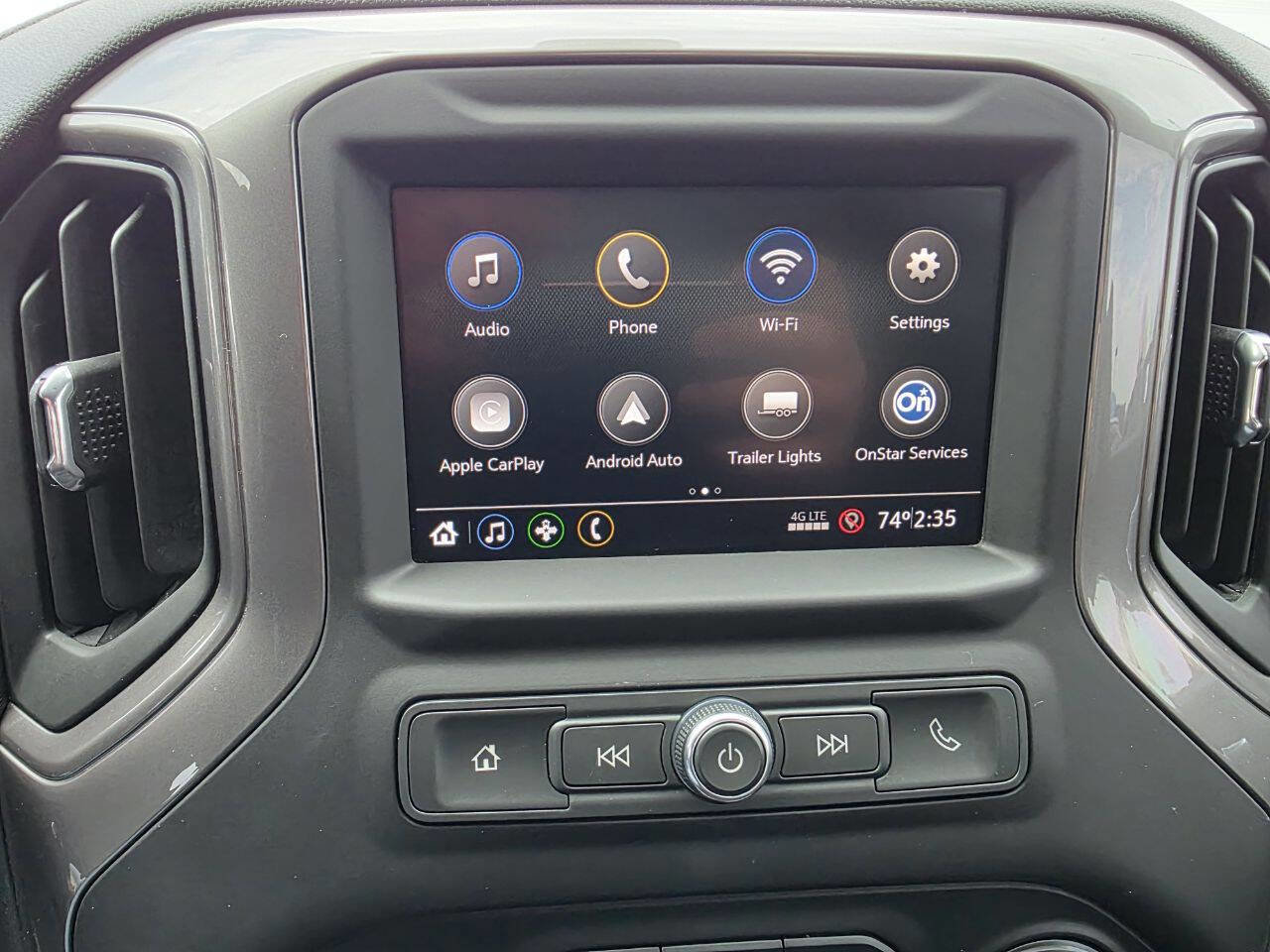 Used 2023 Chevrolet Silverado 2500 Custom w/ Custom Value Package image 18