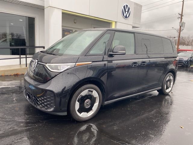 New 2025 Volkswagen ID. Buzz Pro S RWD image 6