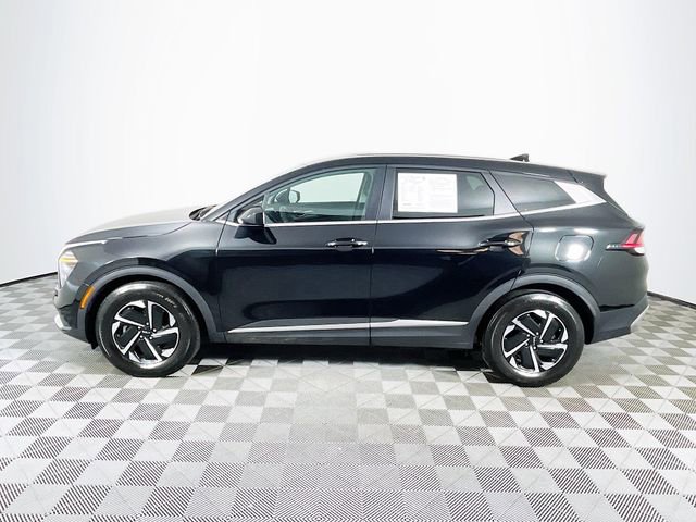 Used 2024 Kia Sportage LX FWD image 5