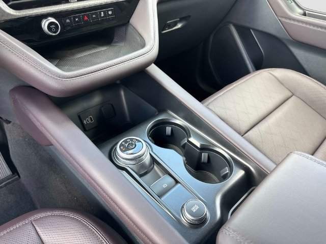 New 2027 Ford Explorer Platinum RWD image 27
