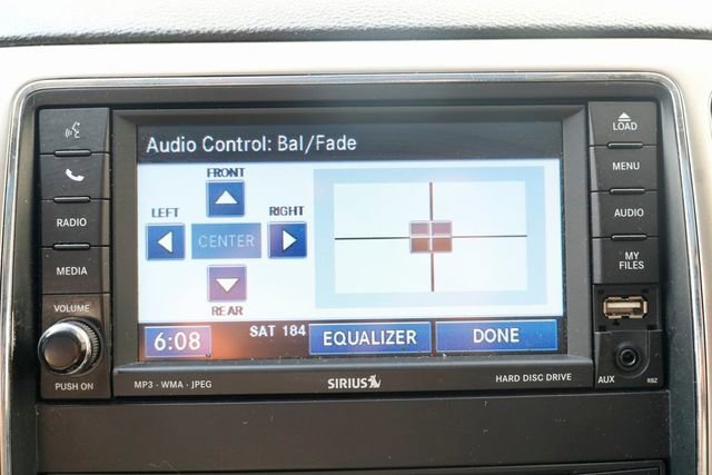 Used 2011 Jeep Grand Cherokee Laredo image 47