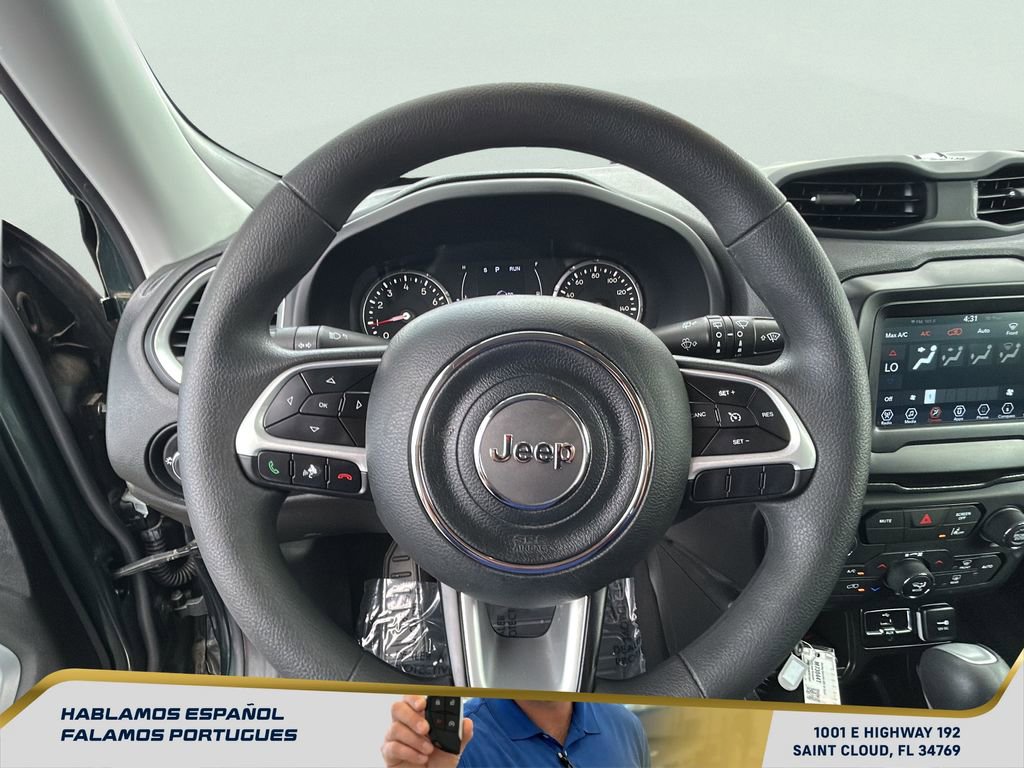 Used 2021 Jeep Renegade Sport image 16