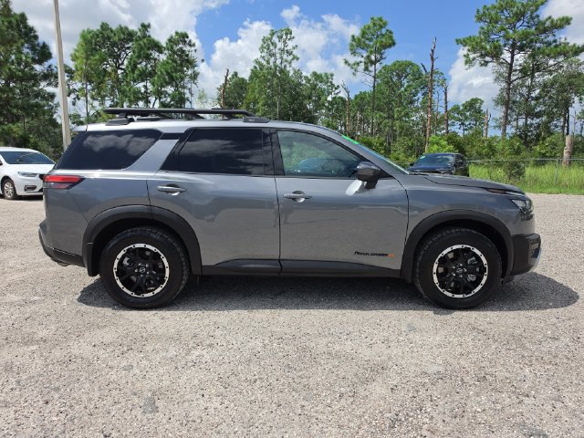 Used 2023 Nissan Pathfinder Rock Creek AWD/4WD image 3