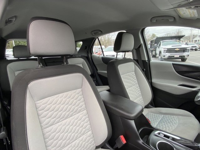 Used 2020 Chevrolet Equinox LS image 21
