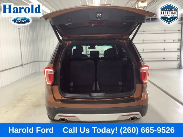 Used 2017 Ford Explorer Limited AWD/4WD image 6