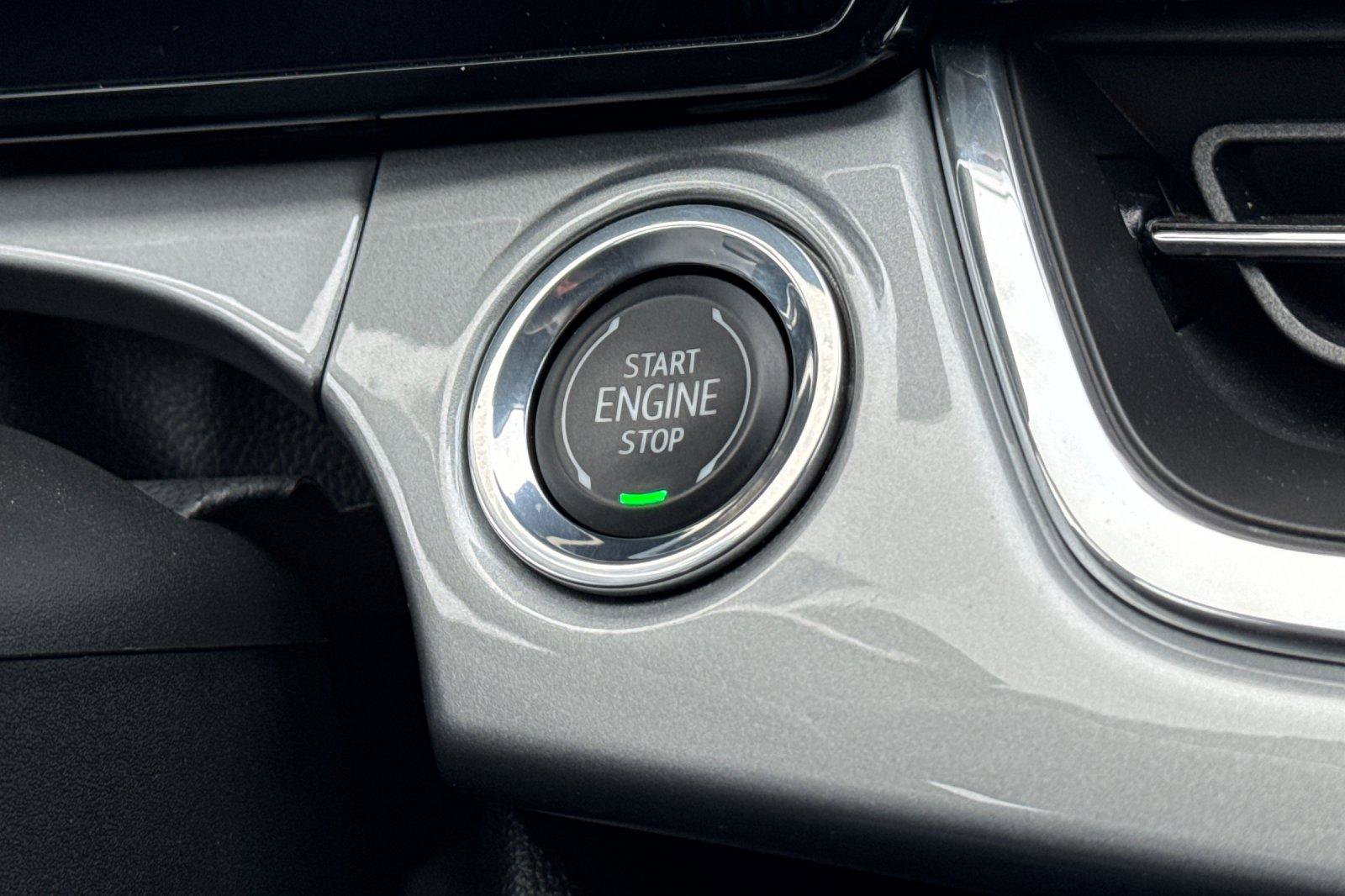 Used 2025 Chevrolet Trax LT image 25