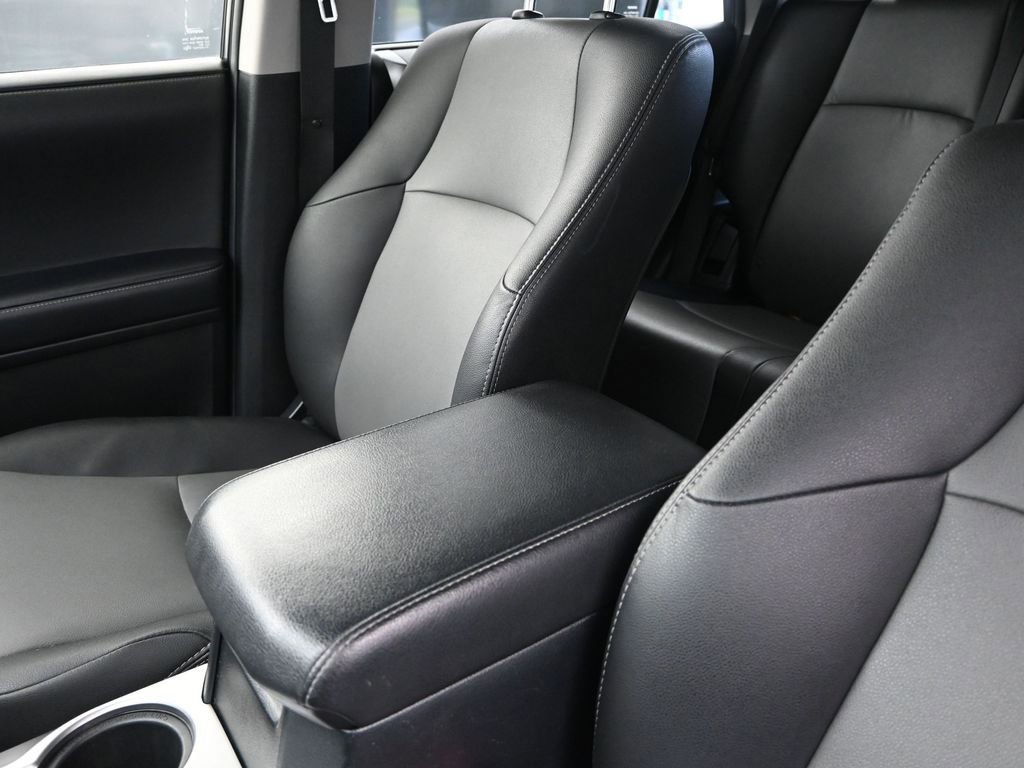 Used 2024 Toyota 4Runner SR5 Premium image 14