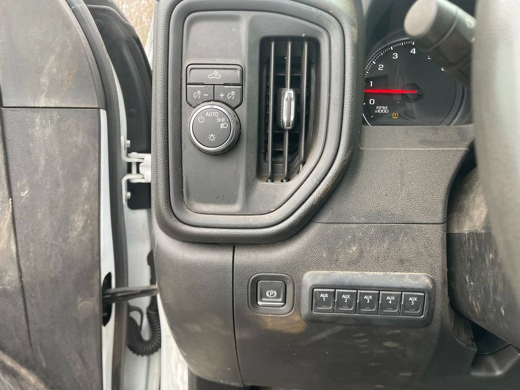 Used 2022 Chevrolet Silverado 2500 W/T w/ WT Convenience Package RWD image 14