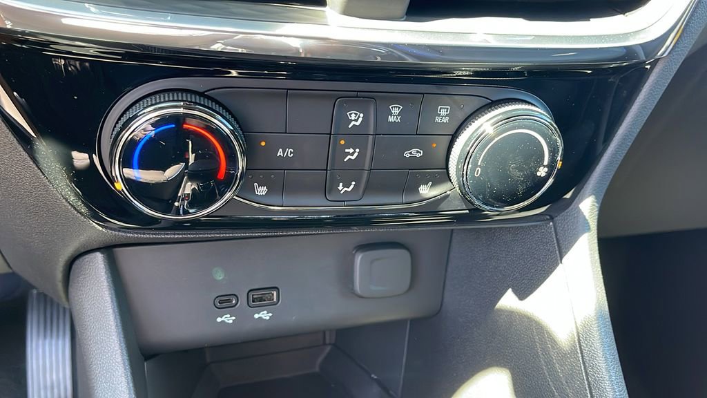 New 2026 Buick Encore GX Sport Touring w/ Comfort Package image 19