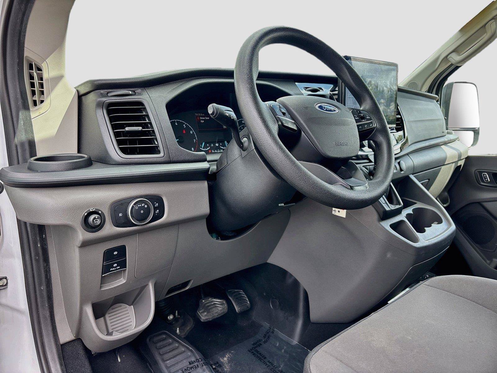 Used 2023 Ford Transit 350 XLT RWD image 10