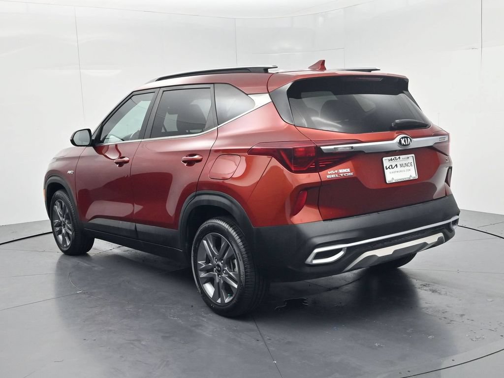 Used 2021 Kia Seltos S AWD/4WD image 6