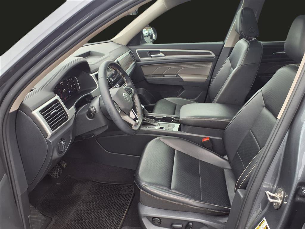 Used 2022 Volkswagen Atlas SE image 19