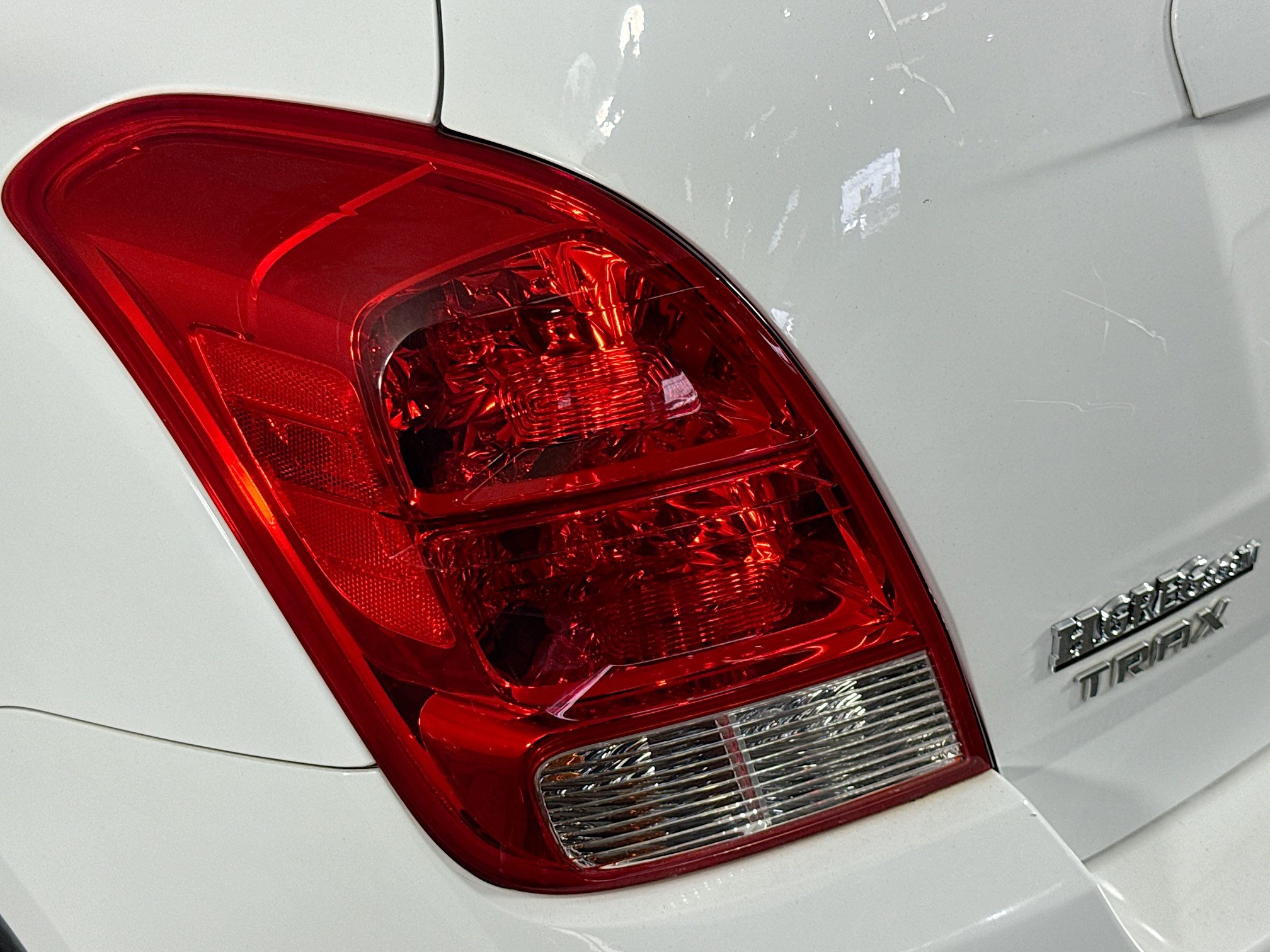Used 2020 Chevrolet Trax LS FWD image 32