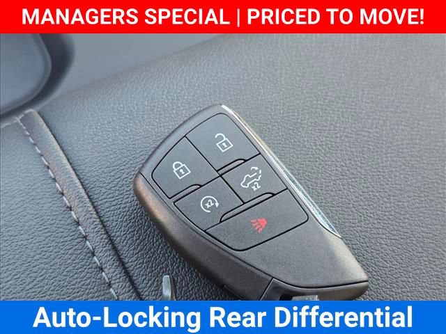 New 2026 Chevrolet Silverado 1500 RST w/ Dark Appearance Package image 27