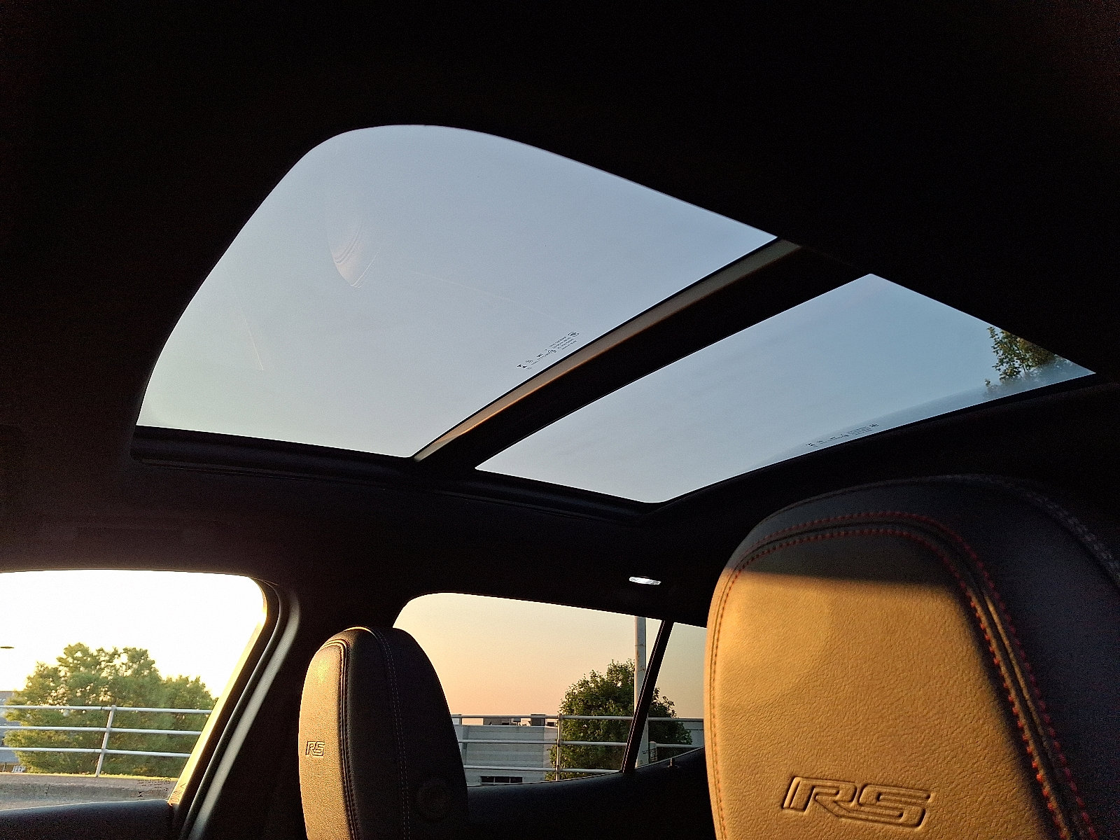 Used 2024 Chevrolet Equinox EV RS image 14