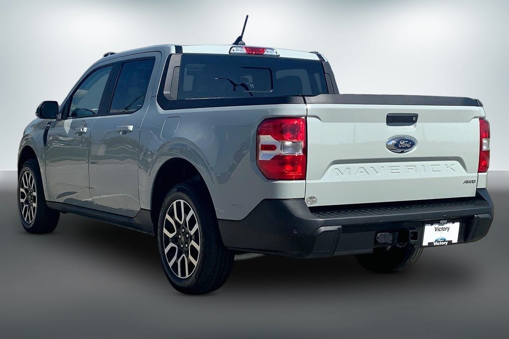 Used 2024 Ford Maverick Lariat w/ 4K Tow Package AWD/4WD image 11