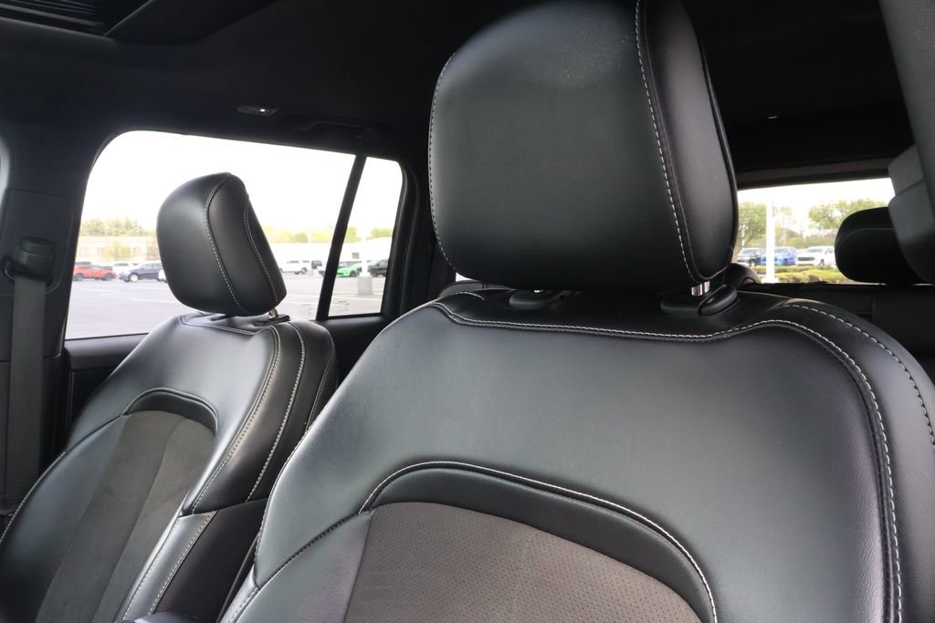 Used 2023 Jeep Grand Cherokee Altitude image 15