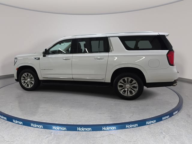 Used 2023 GMC Yukon XL Denali AWD/4WD image 7
