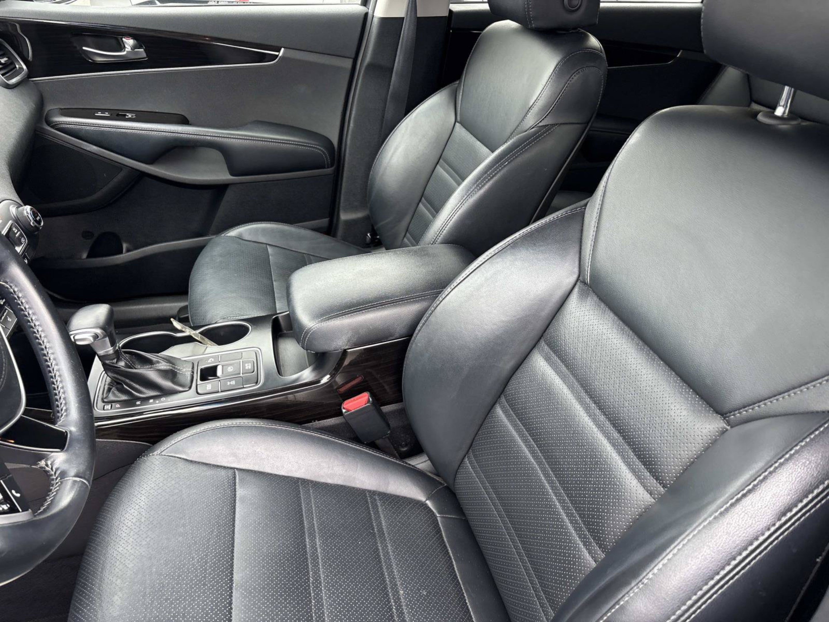 Used 2019 Kia Sorento EX AWD/4WD image 21