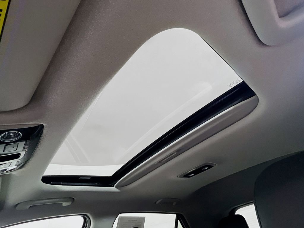 Used 2023 Kia Niro Wave w/ Wave Preserve Package image 21