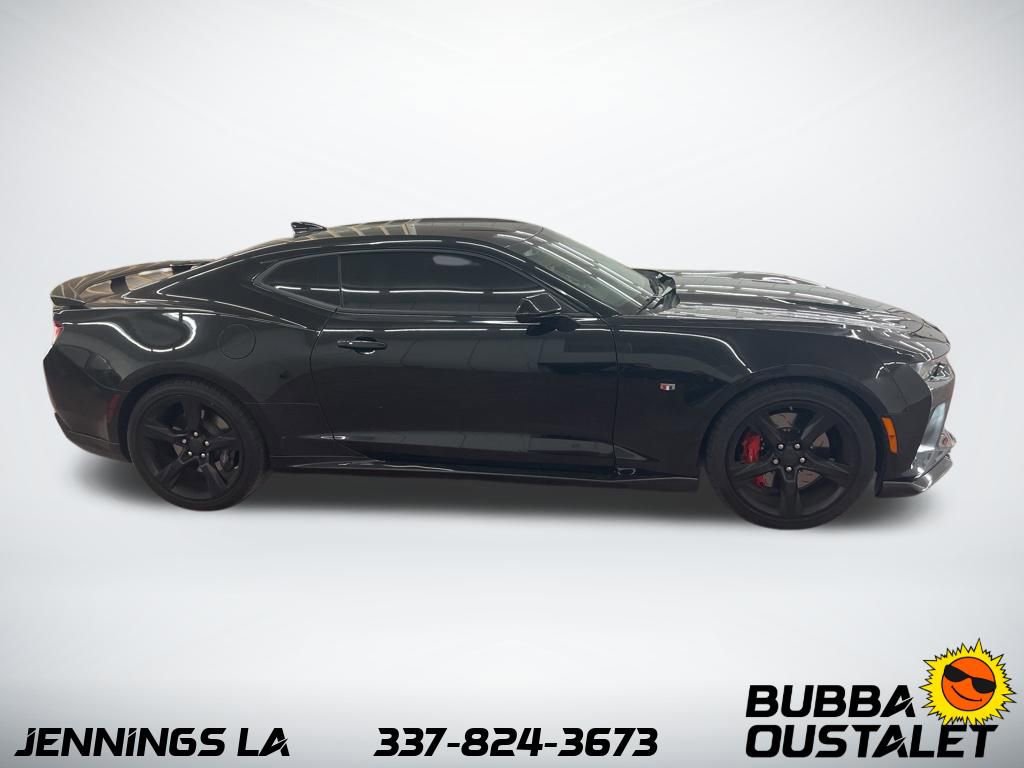 Used 2017 Chevrolet Camaro SS w/ LPO, Ground Effects Package image 4