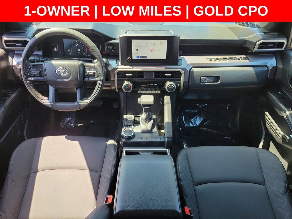 Used 2025 Toyota Tacoma SR5 AWD/4WD image 12