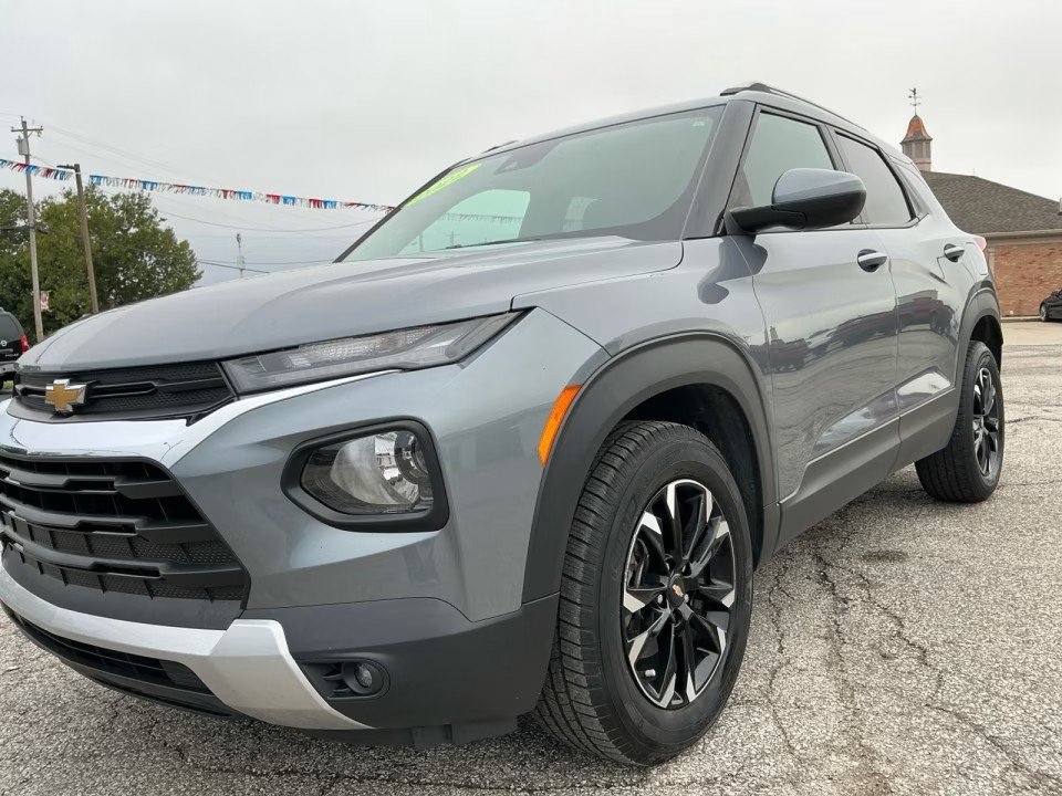 Used 2022 Chevrolet TrailBlazer LT w/ LPO, Blackout Package AWD/4WD image 42