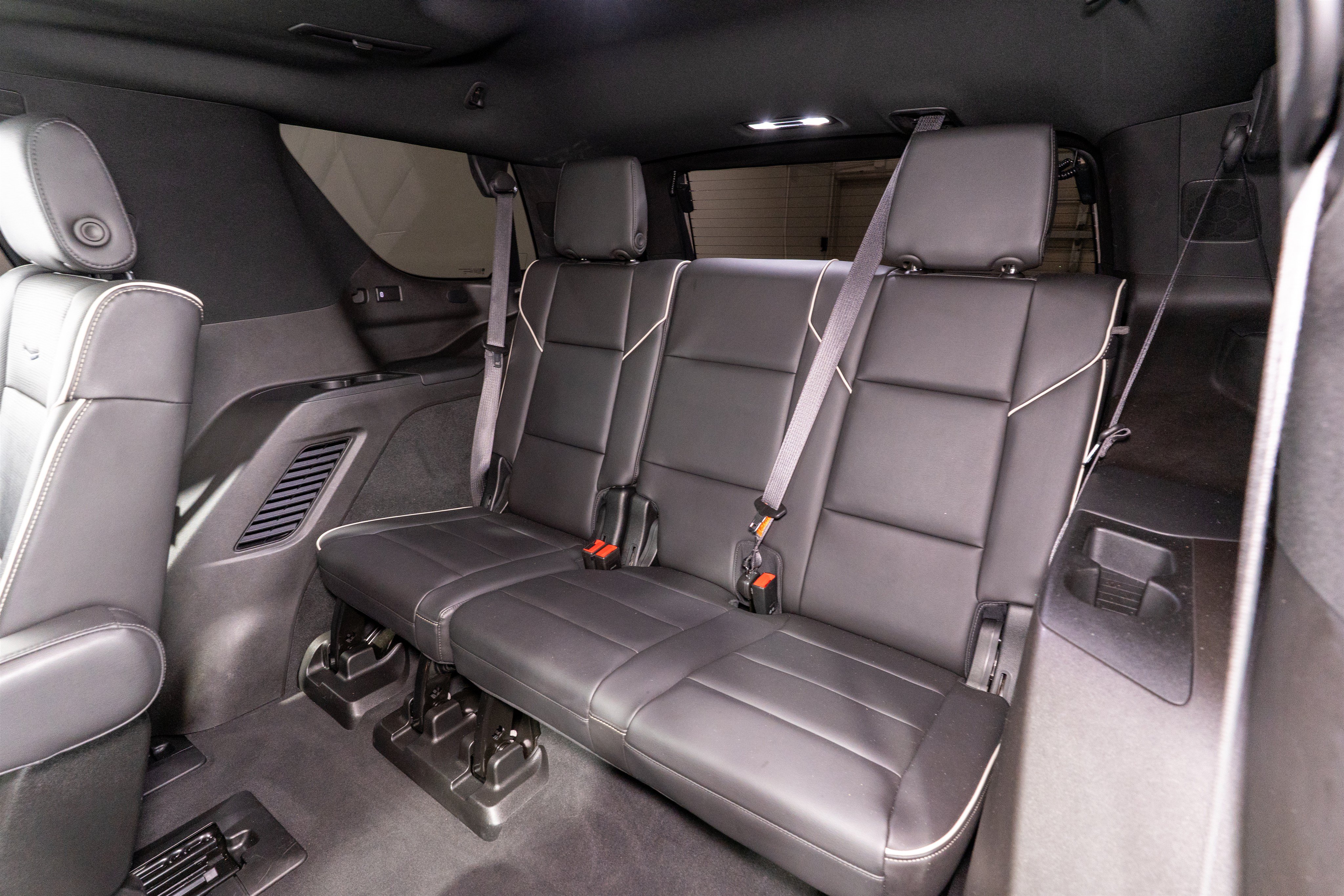 Used 2021 Cadillac Escalade Premium Luxury w/ Driver Assist Tech Package RWD image 38