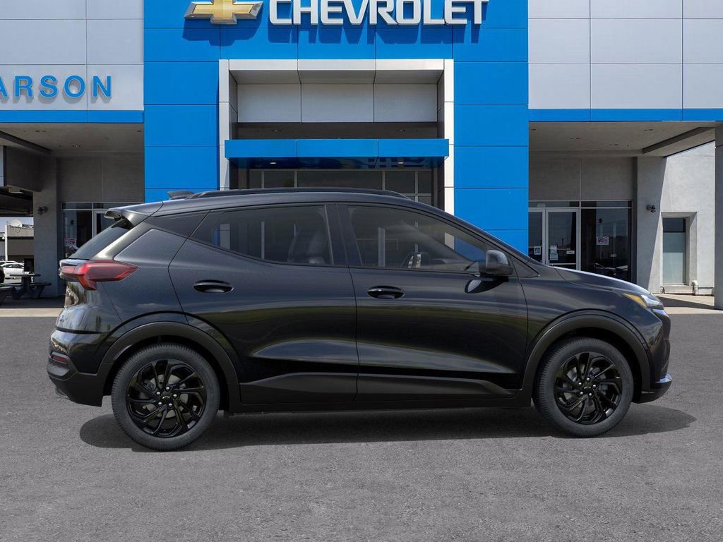 New 2027 Chevrolet Bolt RS w/ Technology Package FWD image 5