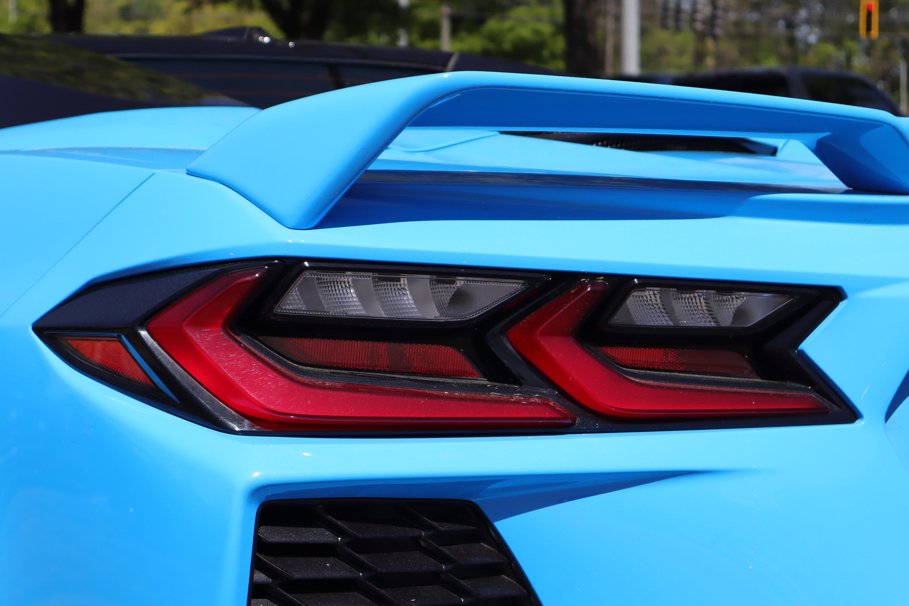 Used 2021 Chevrolet Corvette Stingray Premium Conv w/ Z51 Performance Package RWD image 32