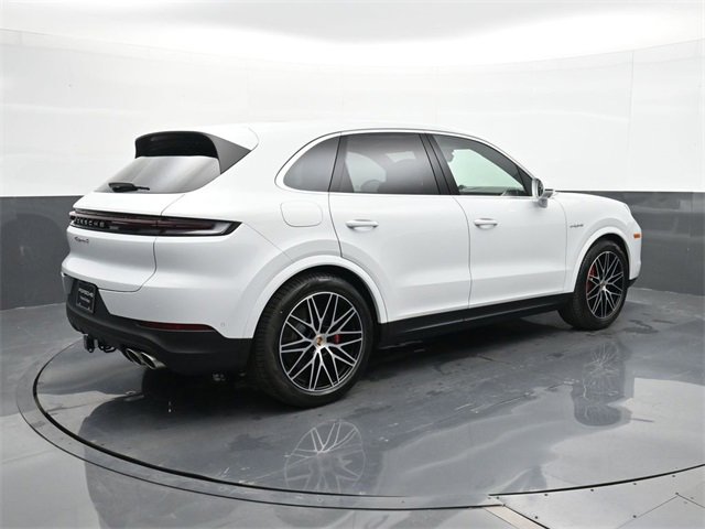 New 2025 Porsche Cayenne S image 20