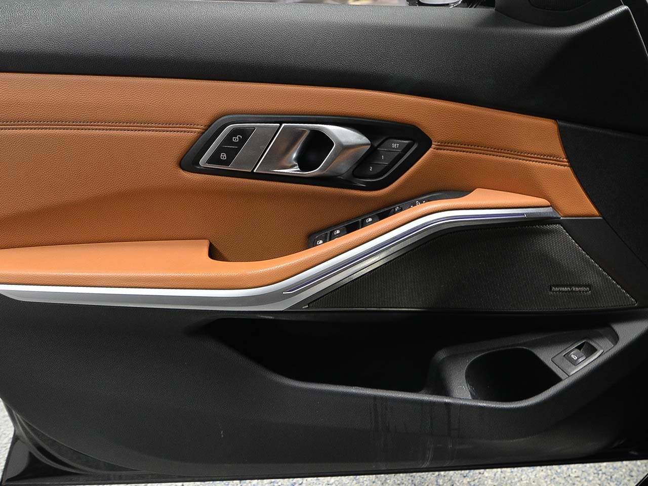 Used 2019 BMW 330i Sedan w/ Premium Package RWD image 7