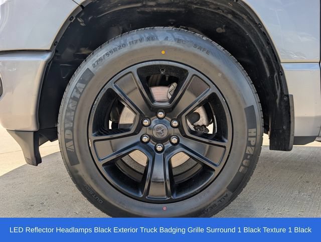 Used 2020 RAM 1500 Big Horn AWD/4WD image 14