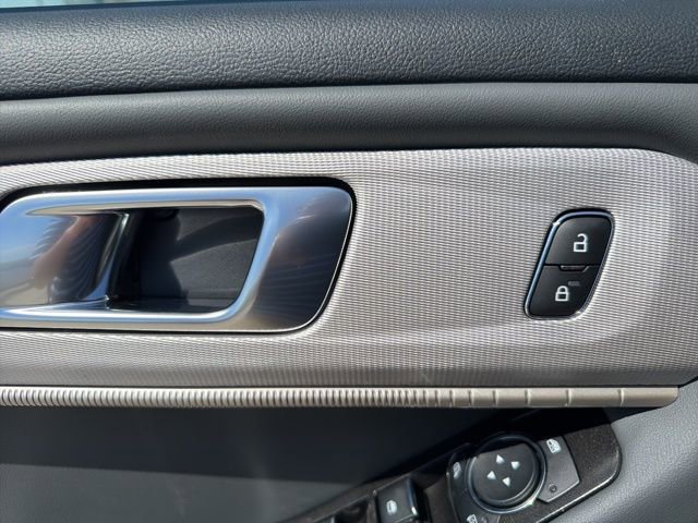 New 2026 Ford Explorer Active AWD/4WD image 35