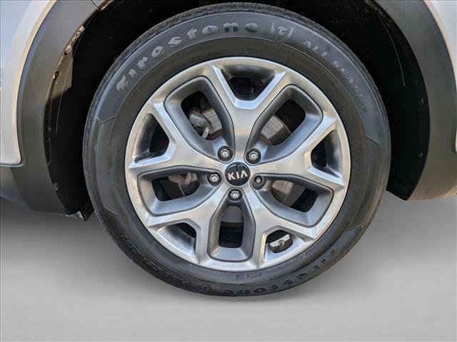 Used 2019 Kia Sorento EX image 20