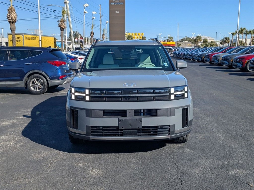 Certified 2025 Hyundai Santa Fe Limited image 2