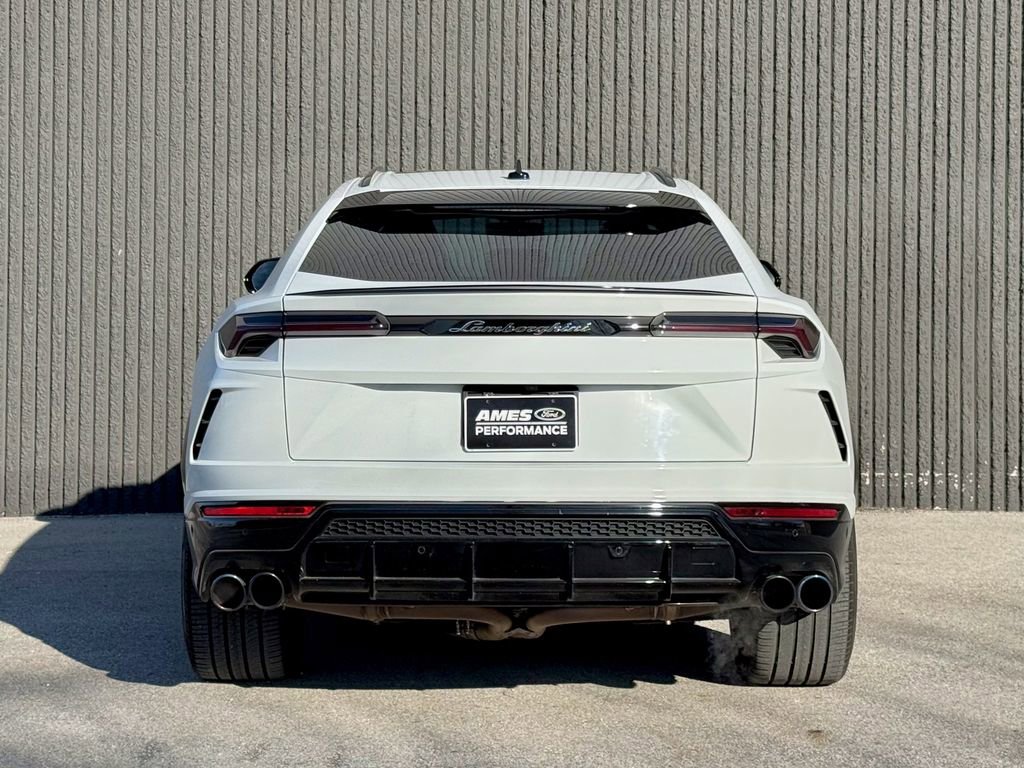 Used 2021 Lamborghini Urus image 6