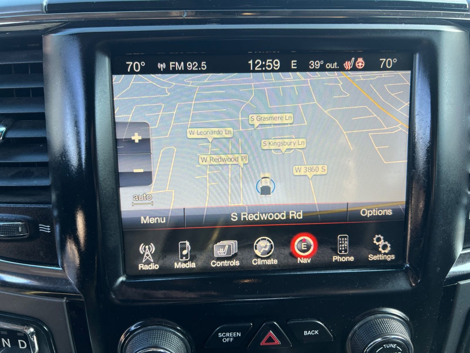 Used 2015 RAM 1500 Sport image 22