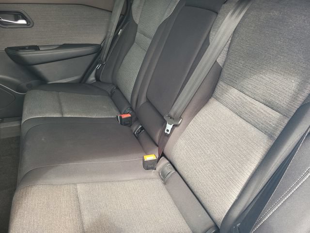 Certified 2023 Nissan Rogue SV FWD image 15