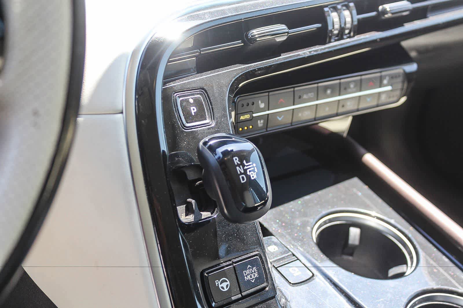 Used 2021 Toyota Mirai RWD image 26
