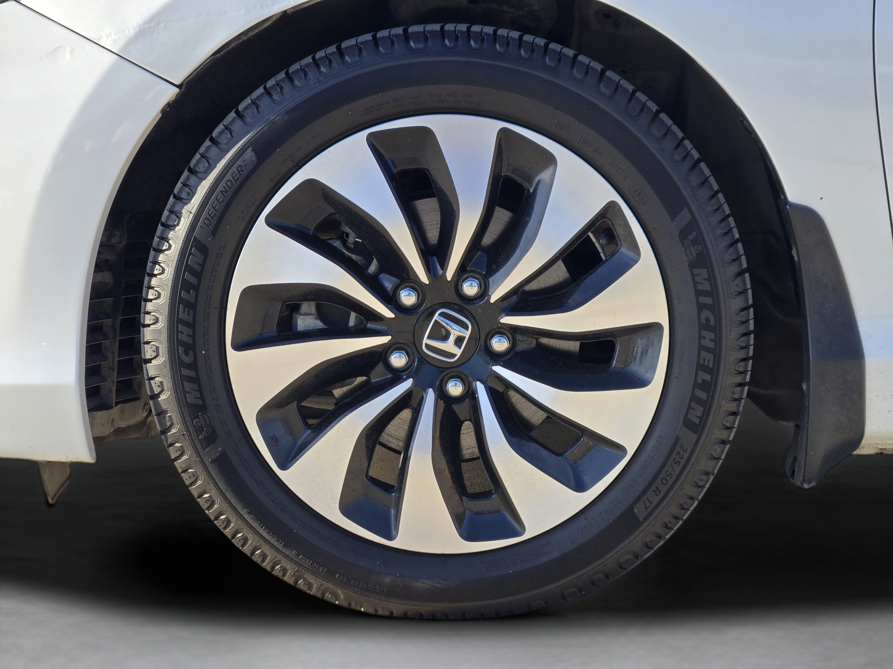 Used 2015 Honda Accord Touring image 32