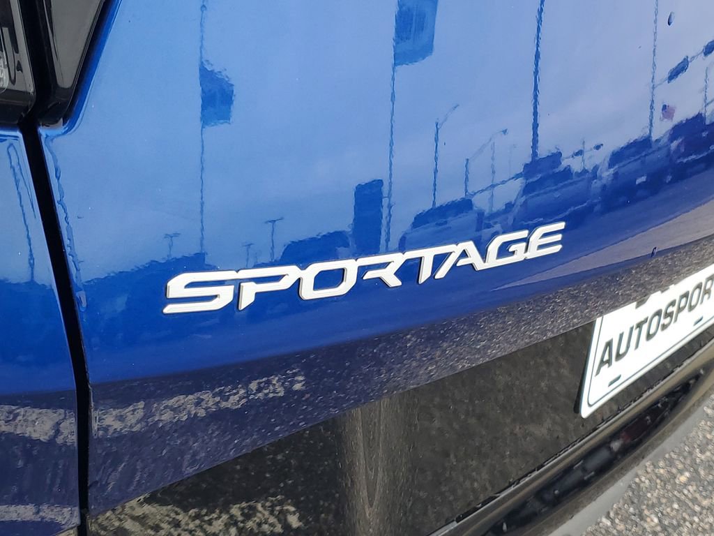 Used 2023 Kia Sportage SX image 25