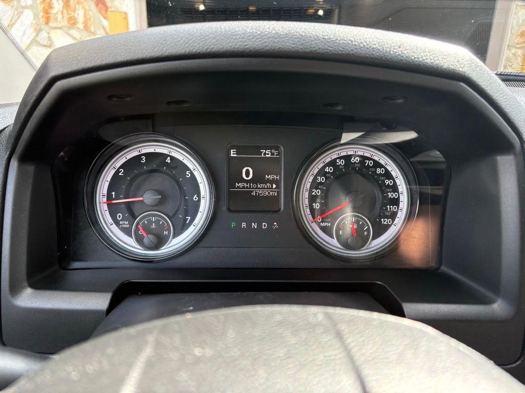Used 2022 RAM 1500 Classic SLT w/ Protection Group AWD/4WD image 26