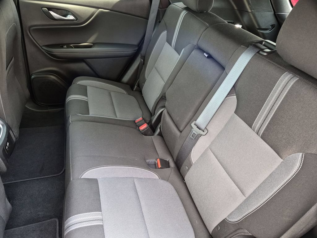 Used 2025 Chevrolet Blazer LT AWD/4WD image 27
