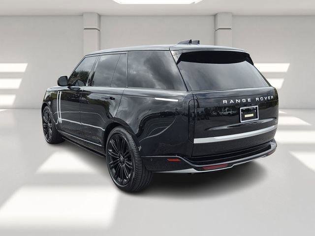 Used 2024 Land Rover Range Rover Autobiography image 3