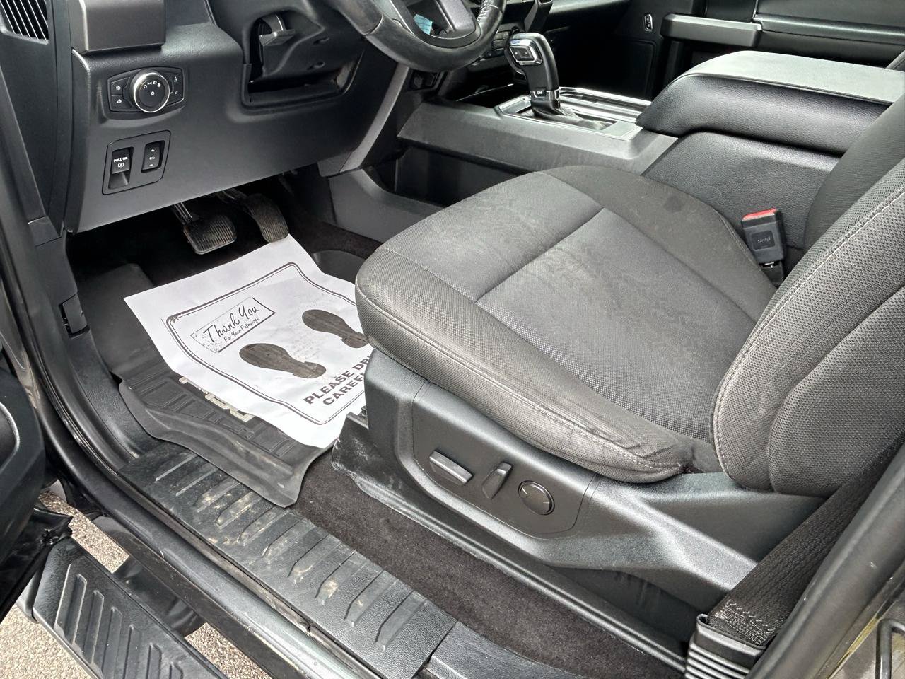 Used 2019 Ford F150 XLT w/ Equipment Group 302A Luxury AWD/4WD image 10